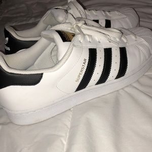 Adidas superstar